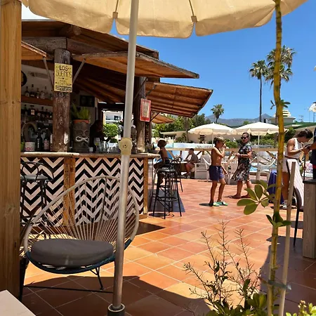 Апартаменти Cosy In Heart Of Paraiso Адехе